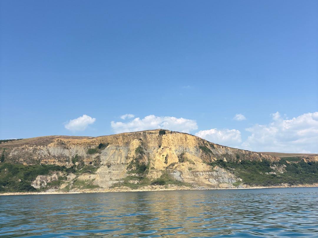 Lyme Bay RIB Charter-West Bay必去景点