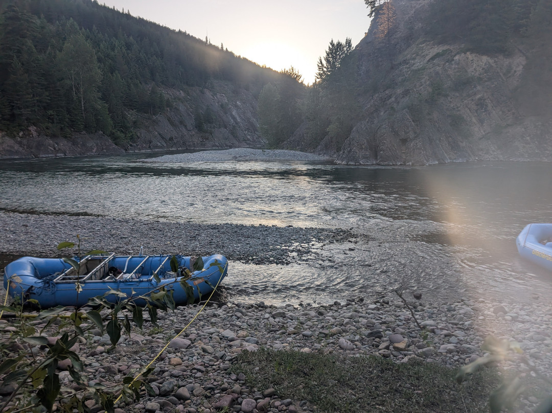 Glacier Guides and Montana Raft-西格拉西尔必去景点