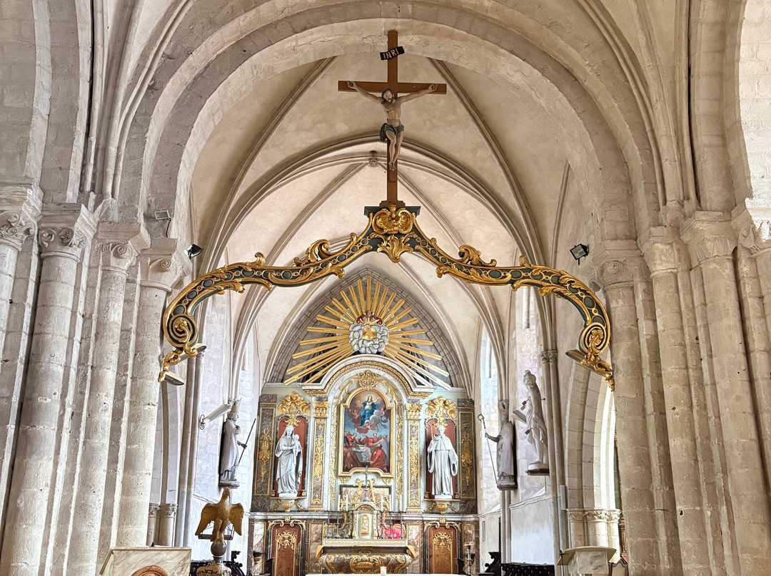 Sainte-Mere-Eglise Church-Sainte-Mere-Eglise必去景点