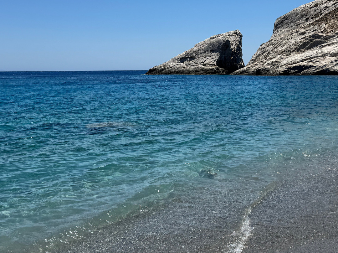 Katergo Beach-Folegandros必去景点