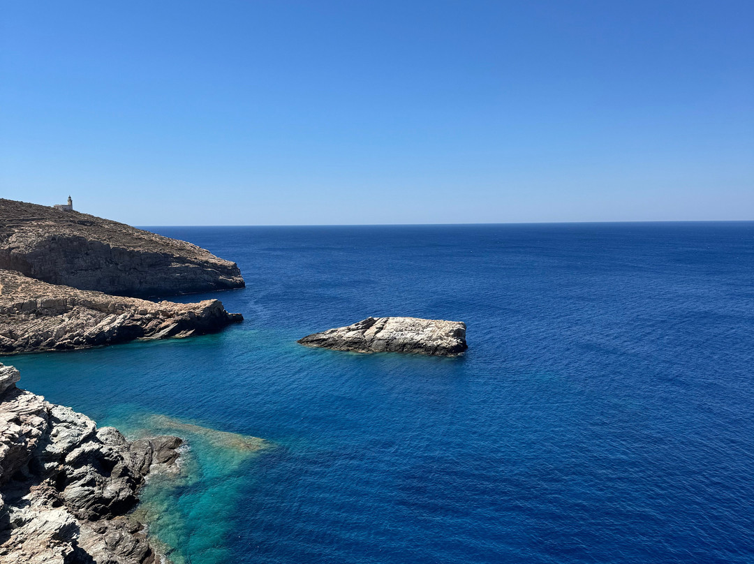 Livadaki Beach-Folegandros必去景点