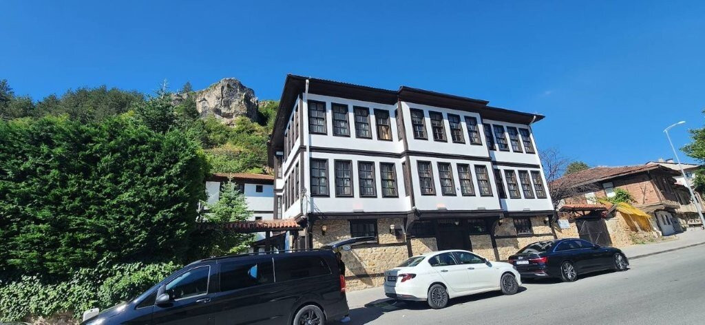 伍嘎鲁坎诺克莱瑞酒店主图