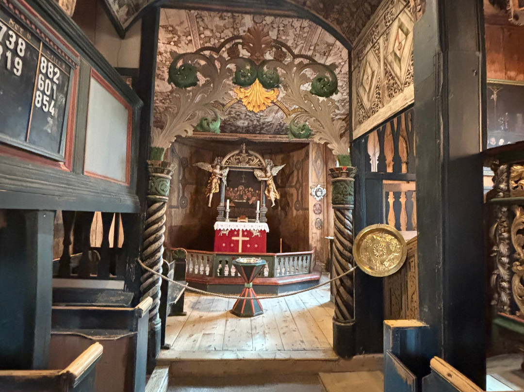 Lom Stave church-Lom必去景点
