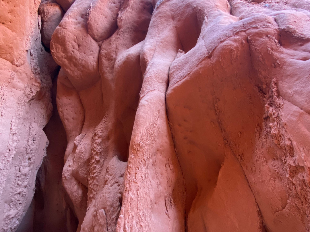 Cuevas de Acsibi-Seclantas必去景点