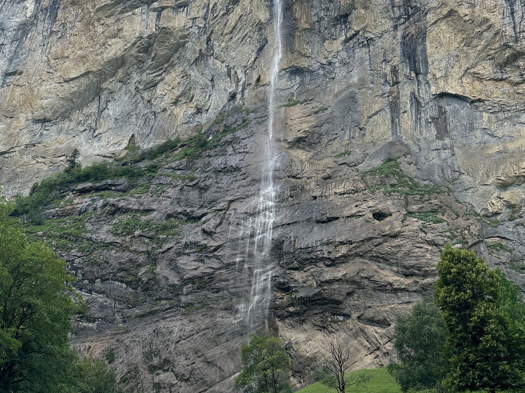 Staubbach Waterfall-劳特布龙嫩必去景点