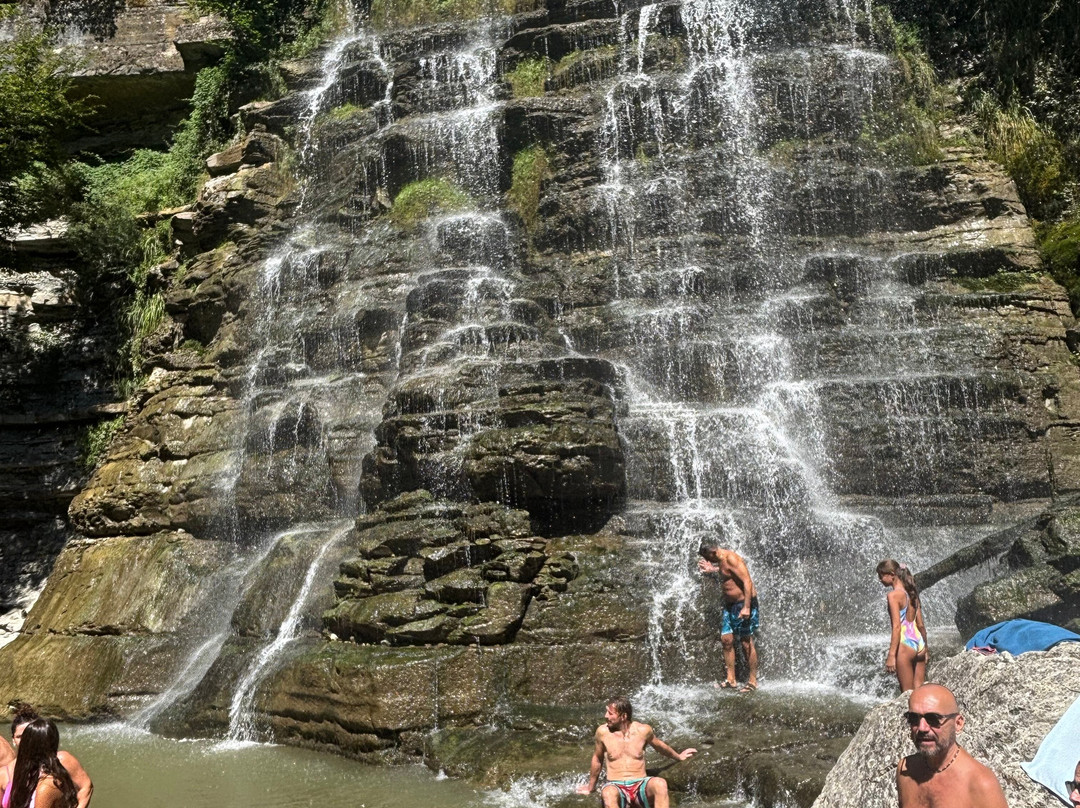 Cascata dell'Alferello-Alfero必去景点