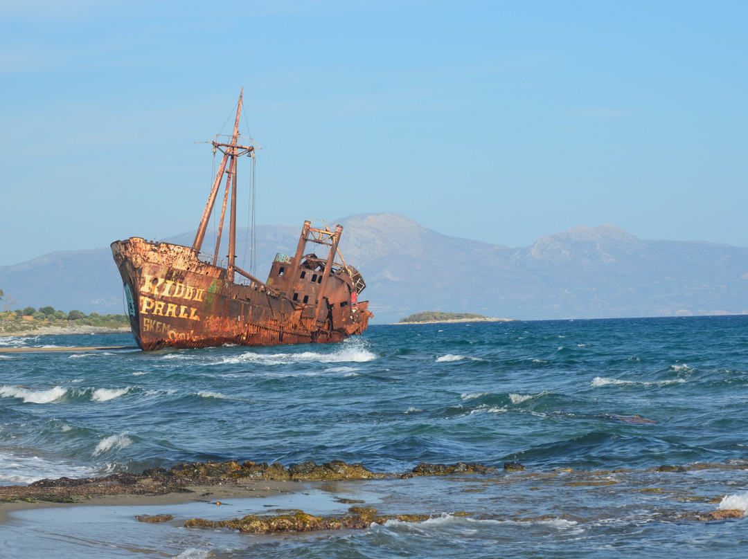 Shipwreck Dimitrios-Valtaki必去景点