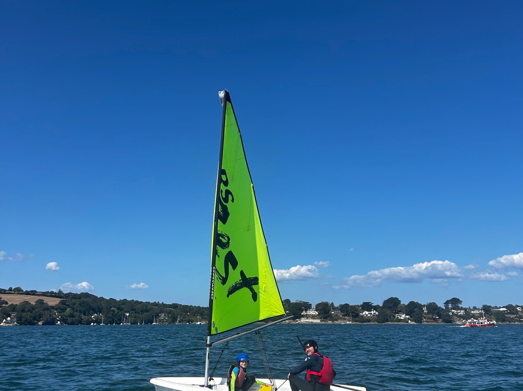 Mylor Sailing and Powerboat School-法尔茅斯必去景点