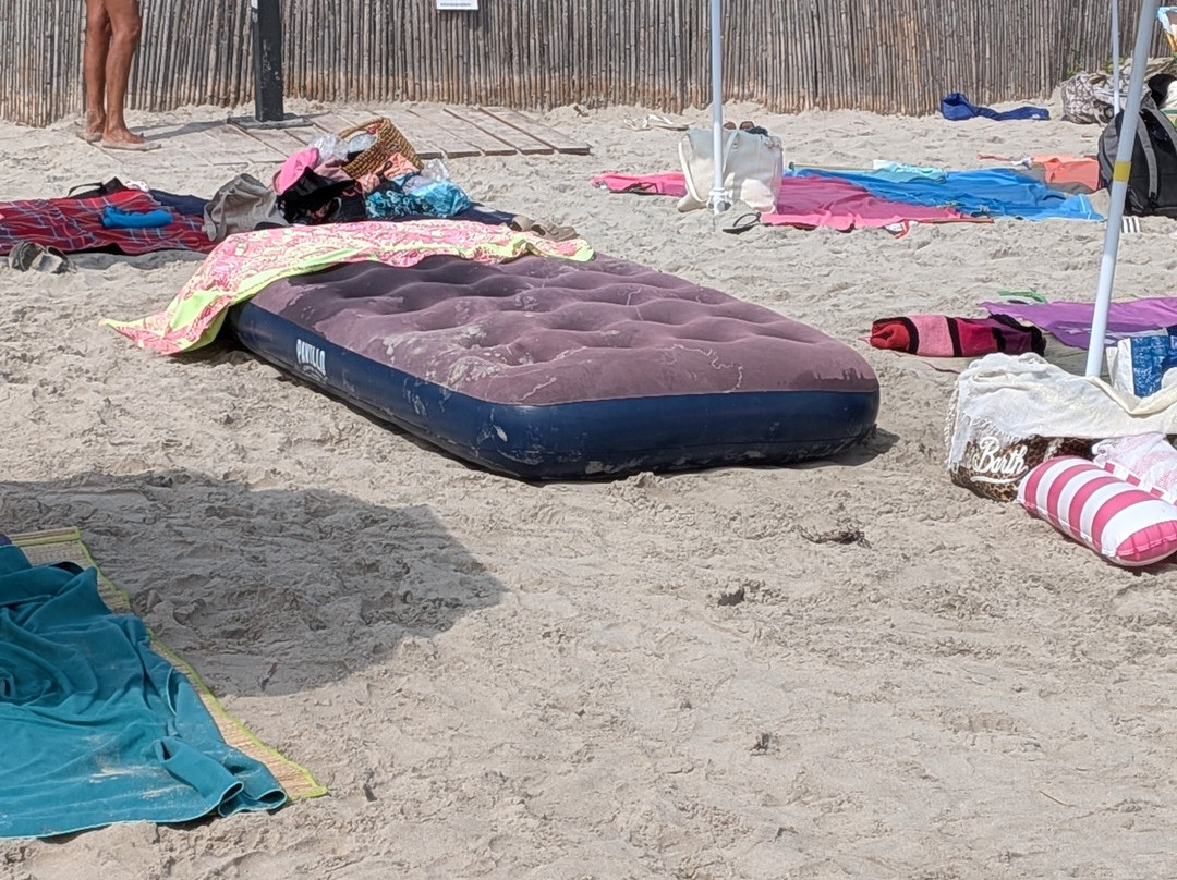 La Pelosa Beach-斯廷蒂诺必去景点