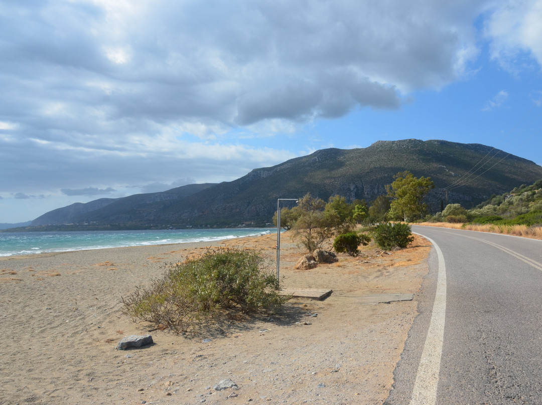 Kastraki Beach