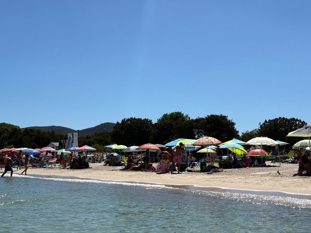 Porto Istana Beach-奥尔比亚必去景点