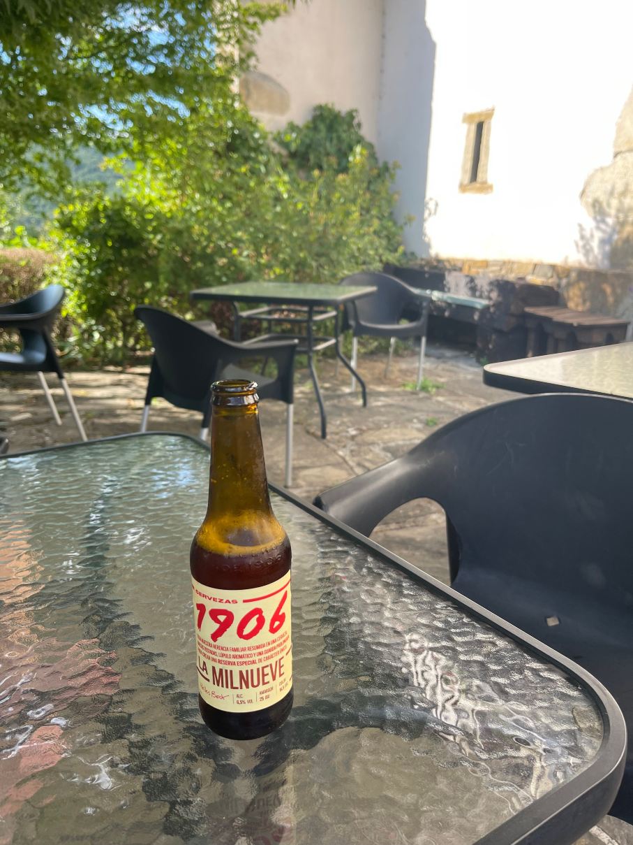 阿克莱塔酒店-旅行者