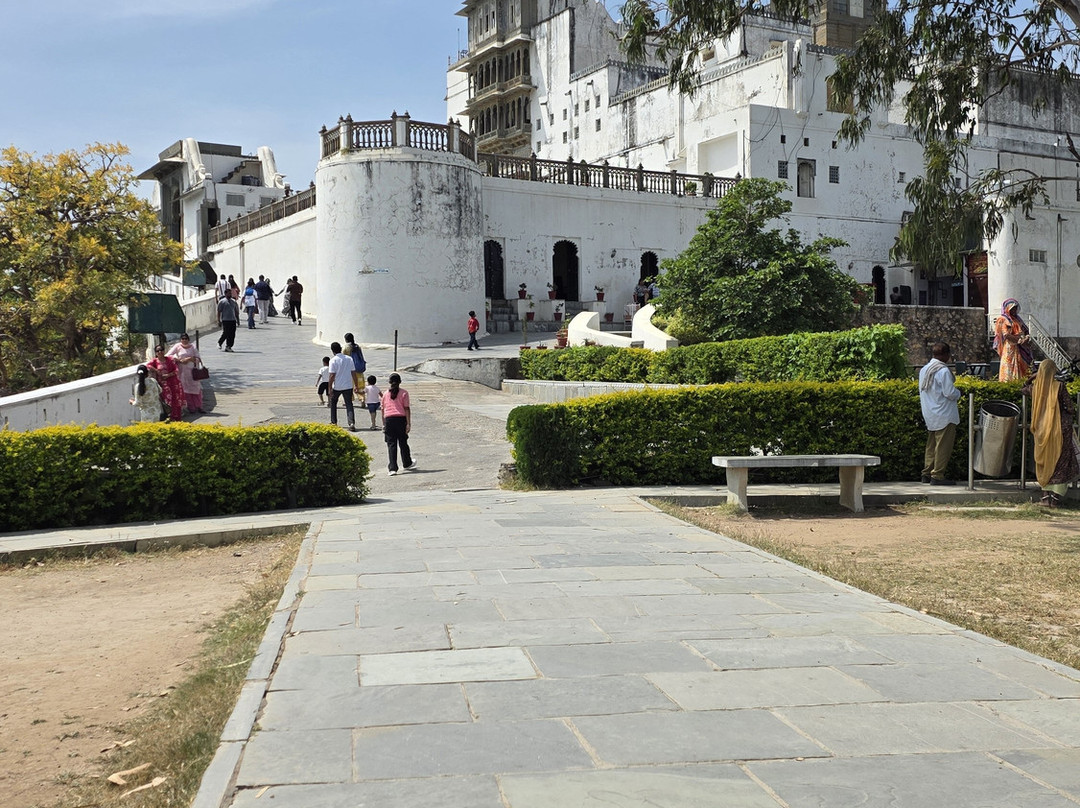 Sajjangarh Monsoon Palace-乌代布尔必去景点
