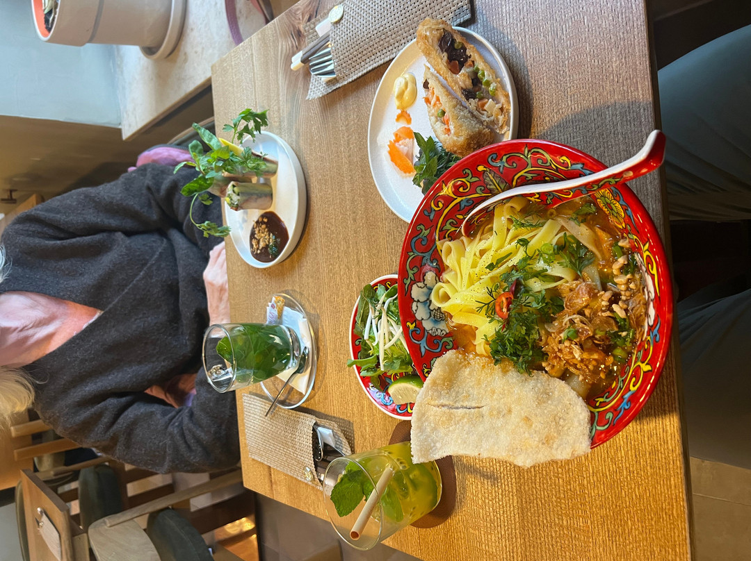 Pho Heritage
