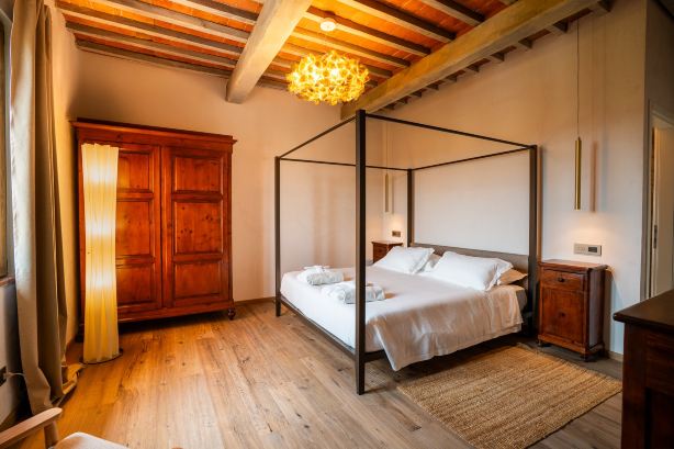 Tenuta Golo - Luxury Vineyard Suites in Montepulciano-客卧