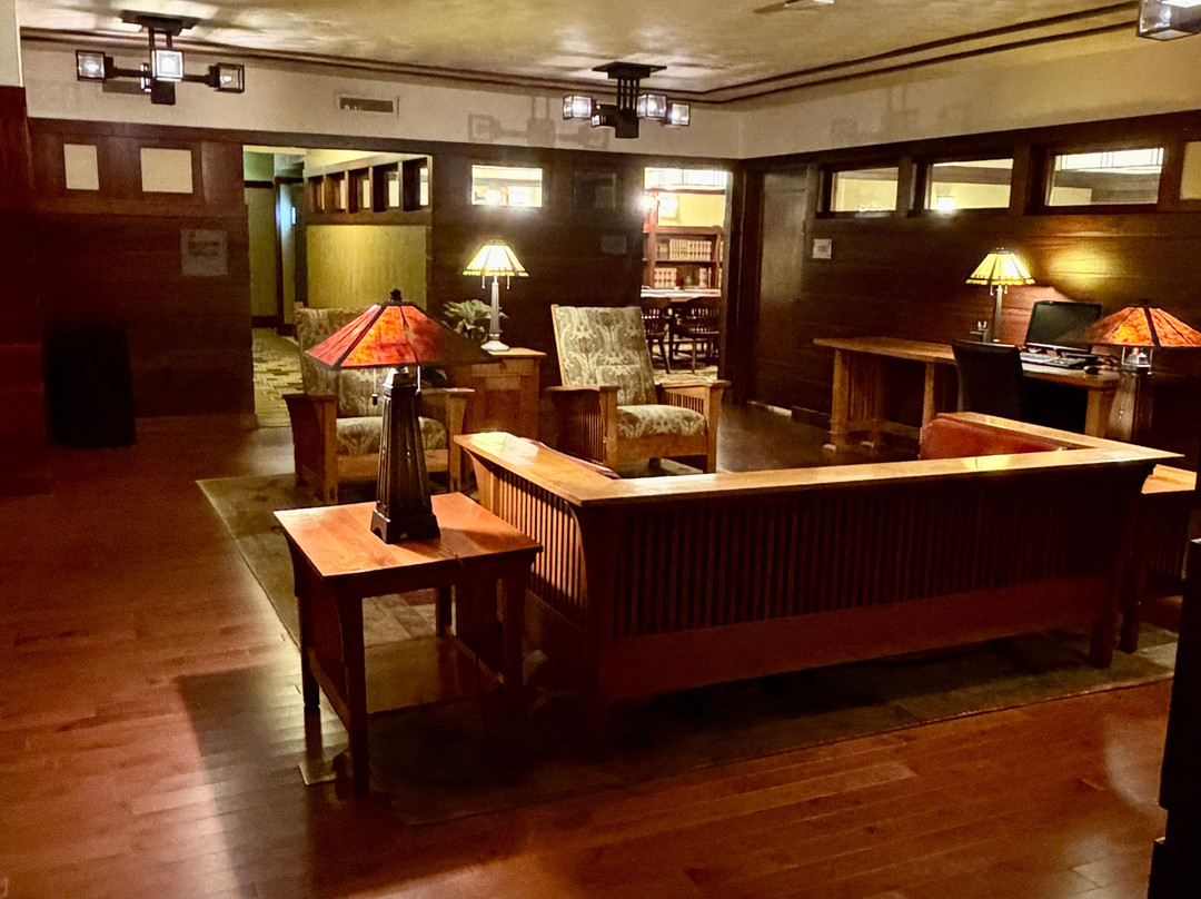 Historic Park Inn Hotel-Mason City必去景点