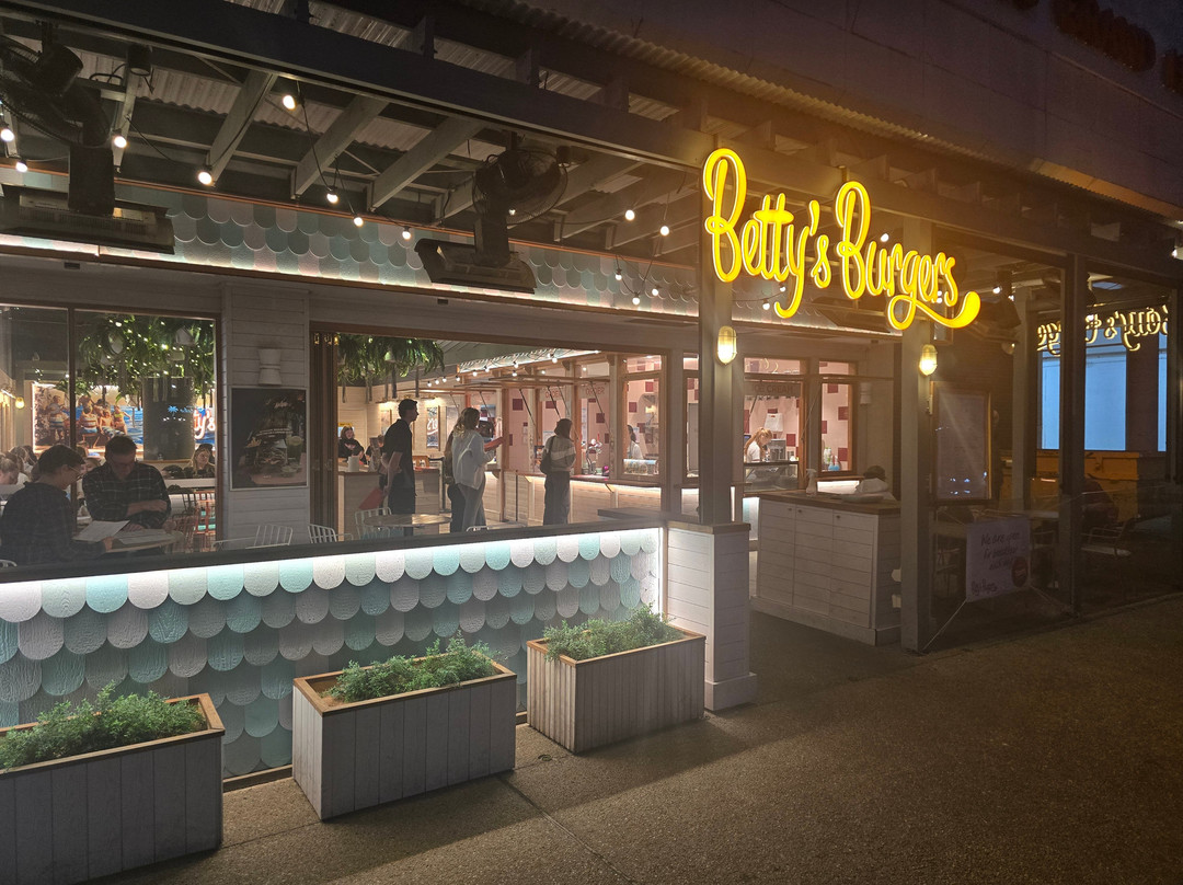 Betty's Burgers