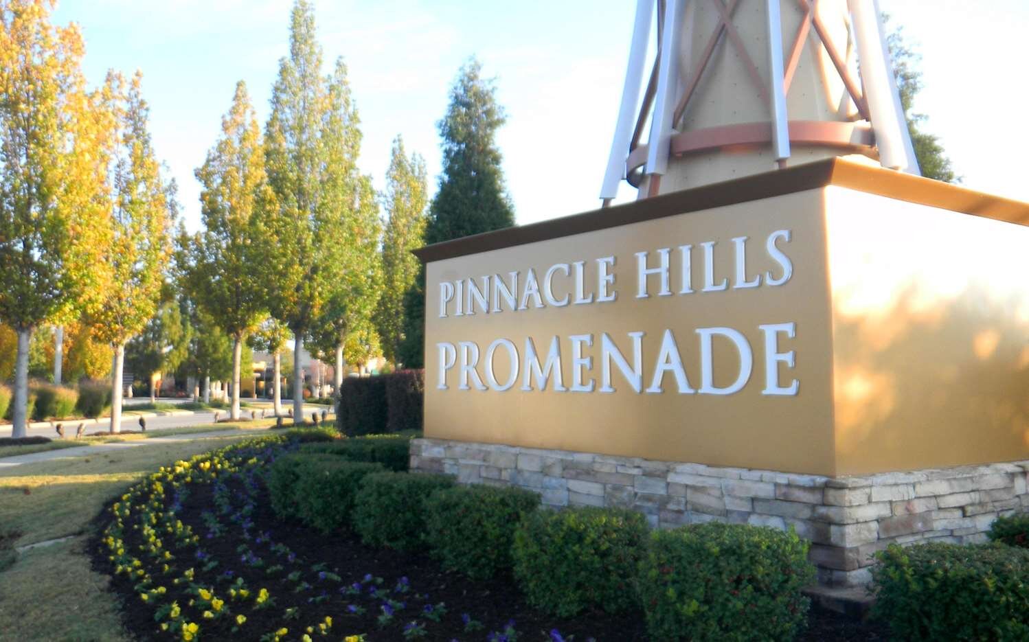 斯普林代尔希尔顿逸林俱乐部酒店-官方