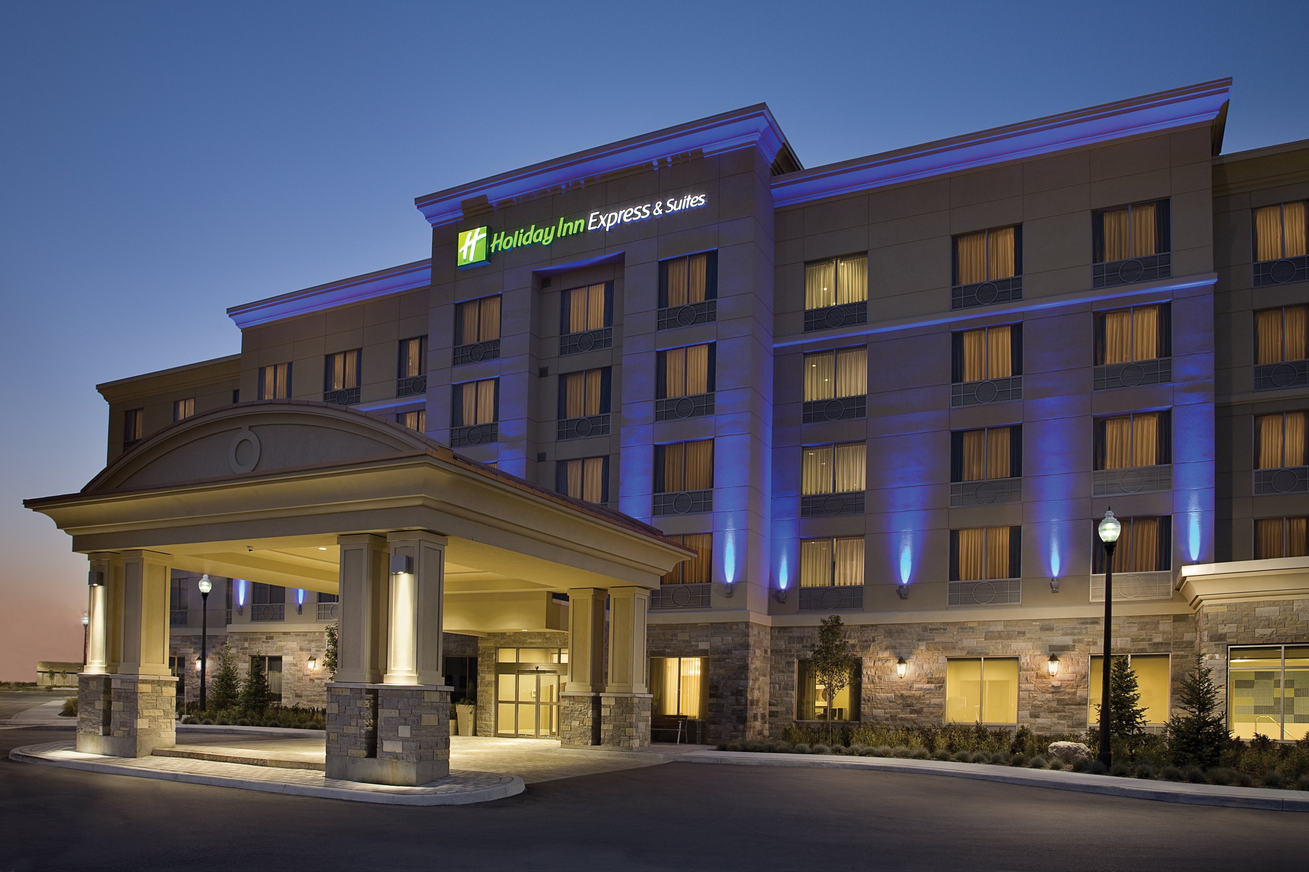 Holiday Inn Express & Suites Vaughan-Southwest-官方