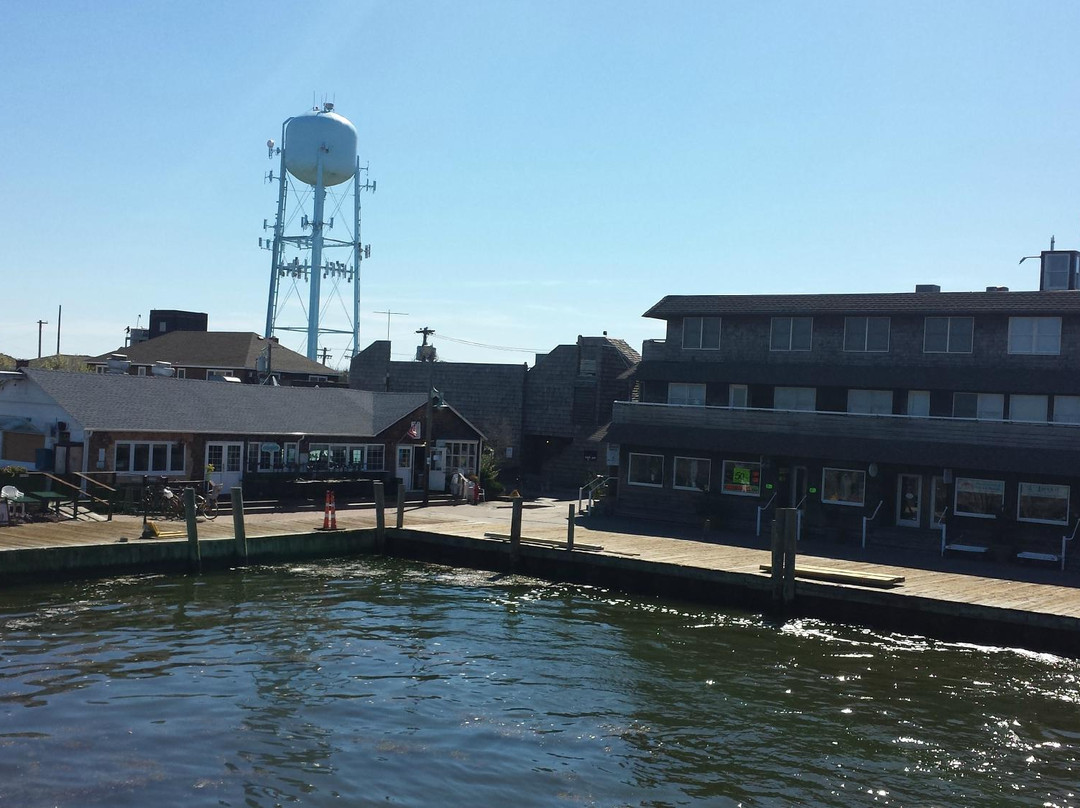 Houser Hotel on the Bay