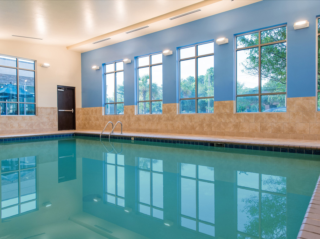 Hyatt Place Charleston Airport/Convention Center主图