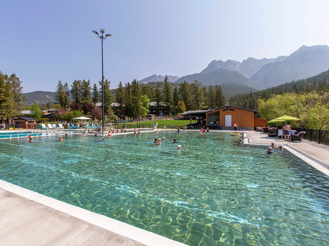 Fairmont Hot Springs Resort主图