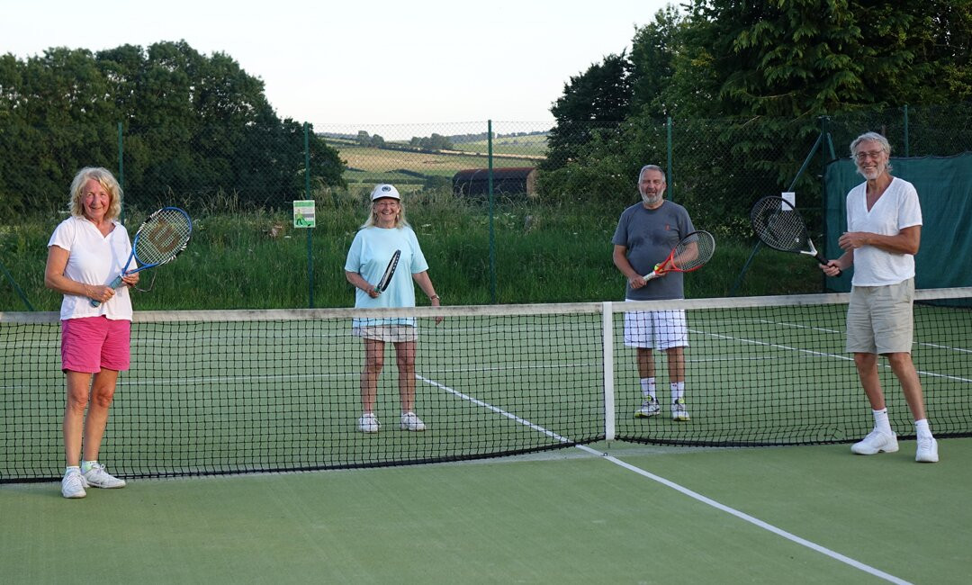 Bishop's Castle Tennis Club景点图片