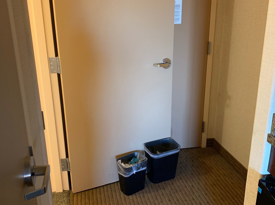 弗雷斯诺南智选假日酒店主图