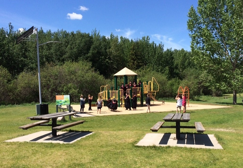 Stony Plain Visitor Information Centre景点图片