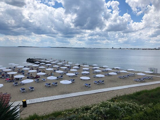 Casa Real Apartments主图