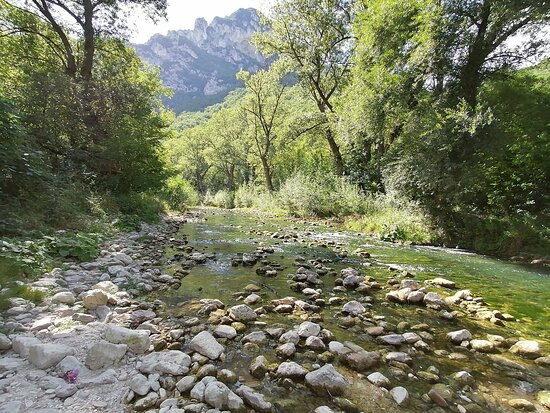 Parco Naturale Regionale della Gola della Rossa e di Frasassi景点图片