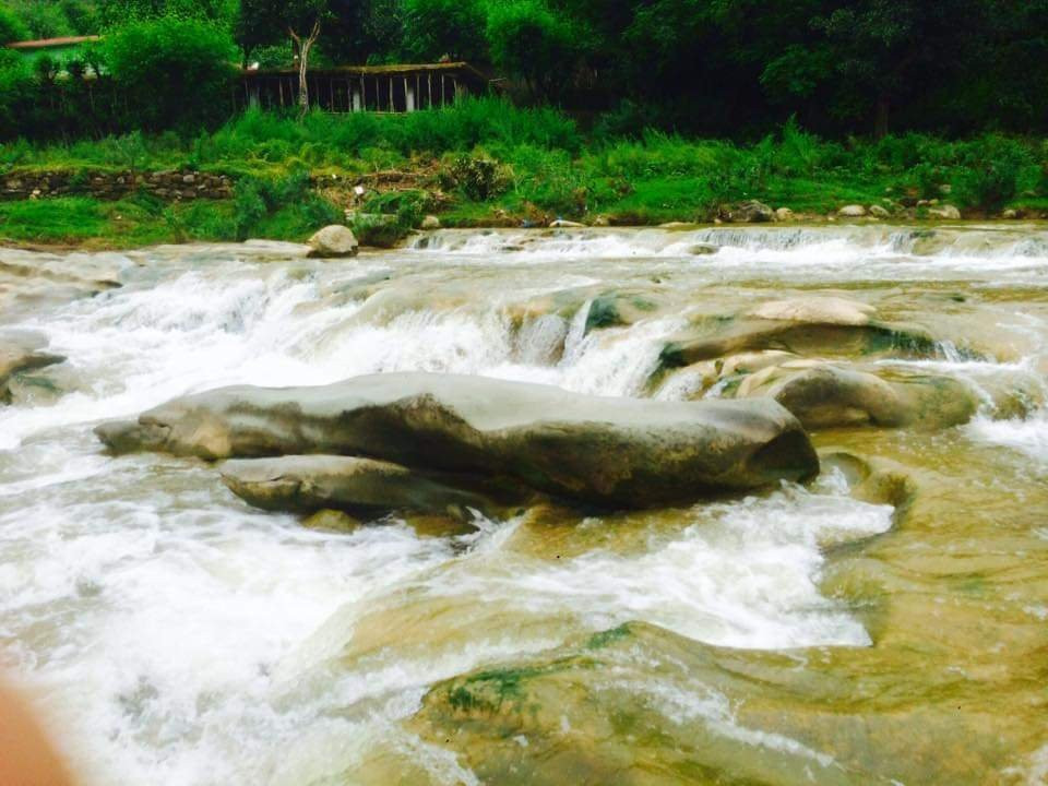 Gulpur Waterfall-Kotli必去景点