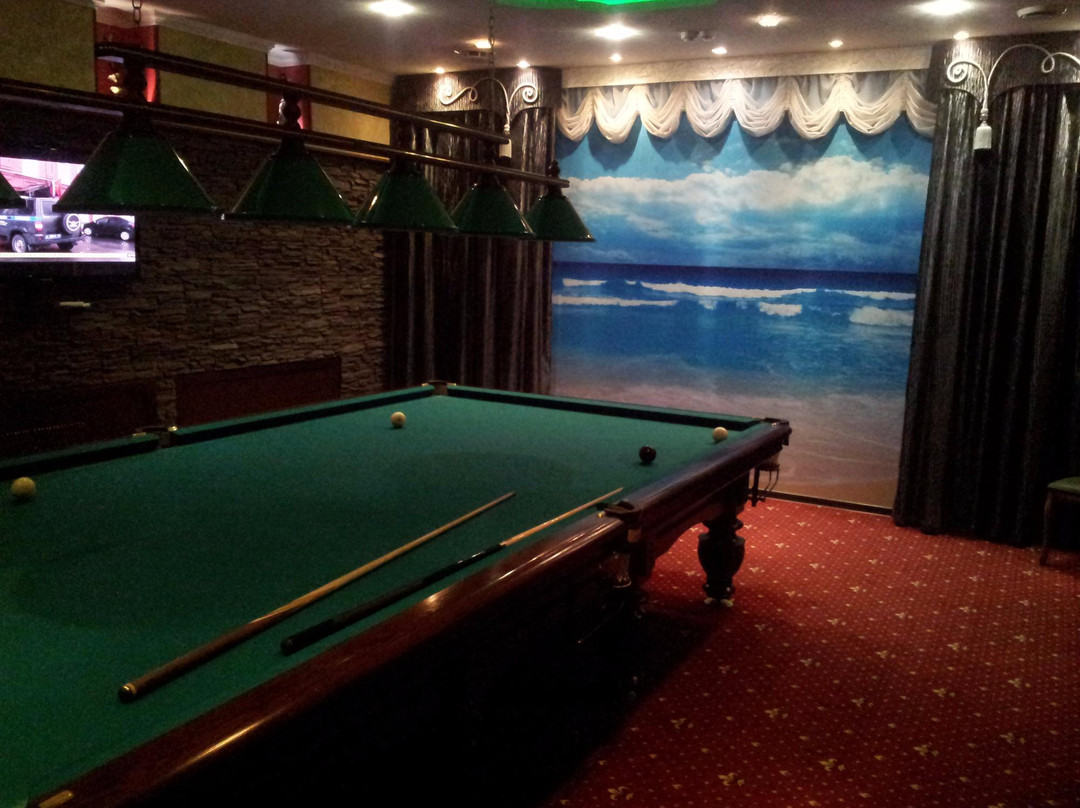 Noyabrsk餐馆和美食-Mechta