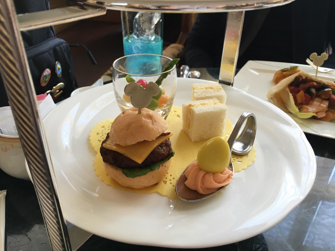 ドリーマーズラウンジ（東京ディズニーランド）