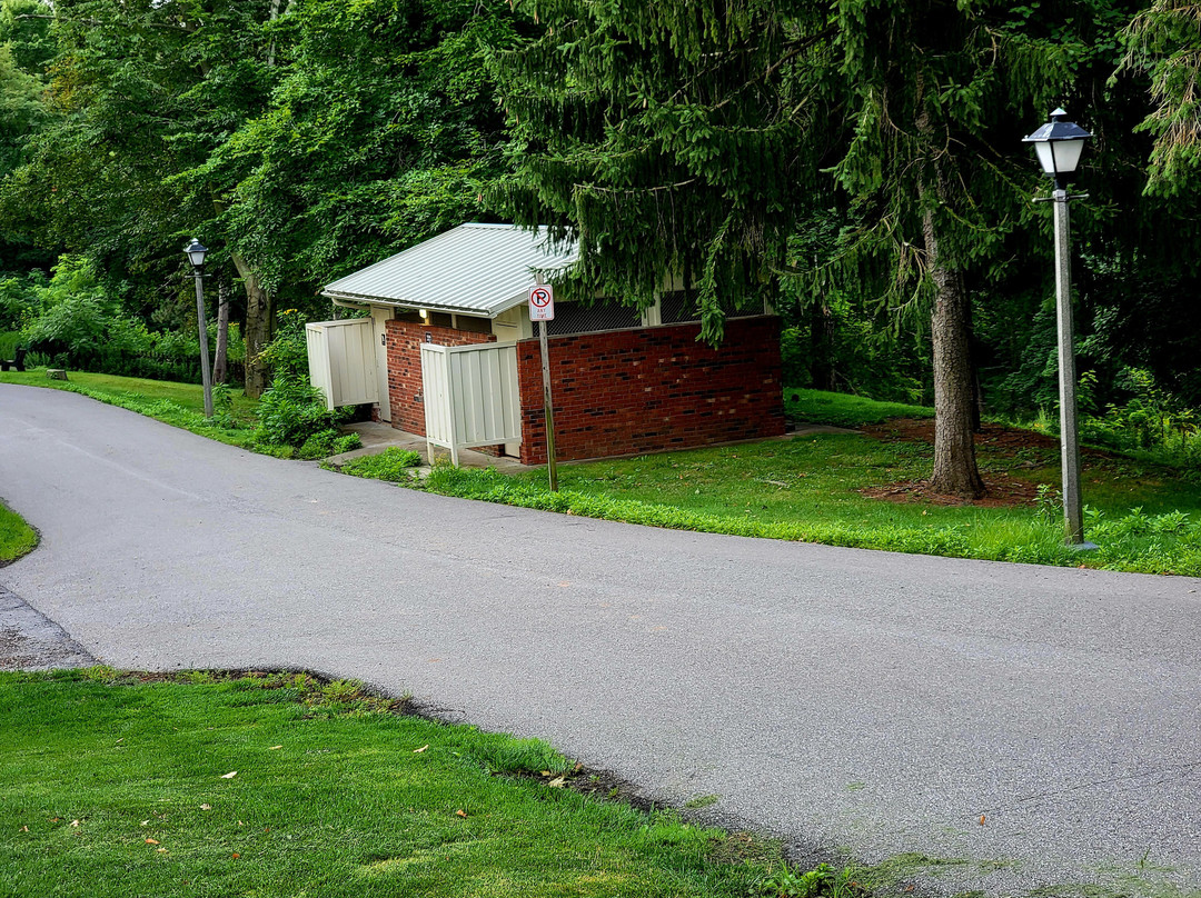 Robin Hill Park景点图片