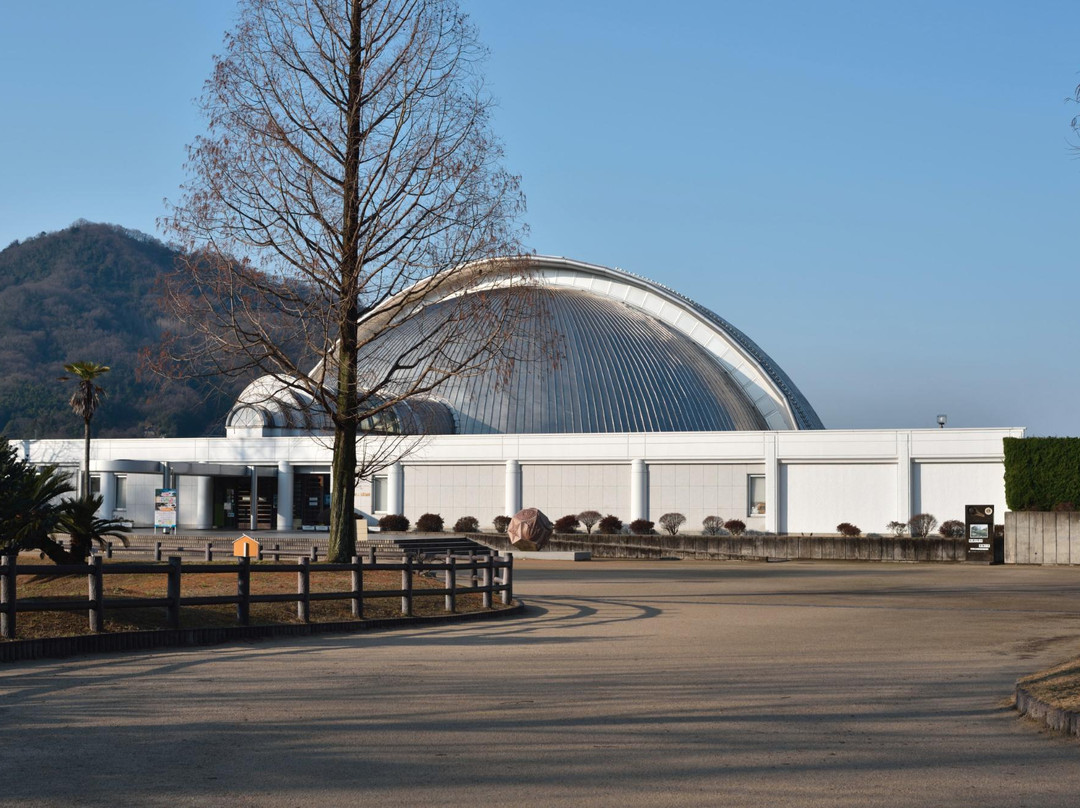 笠冈市旅游景点-Hourseshoe Crab Museum