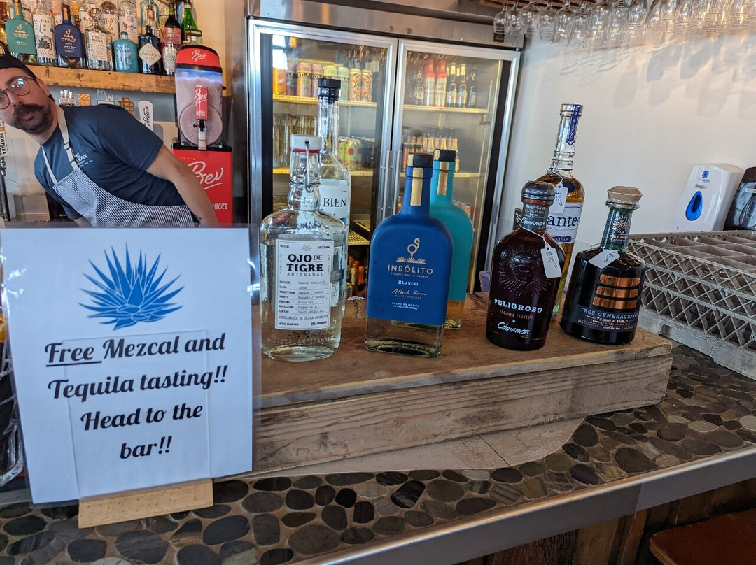 Beach House Fish Ventura Ca主图