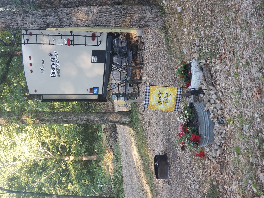 Bennett Spring Campground
