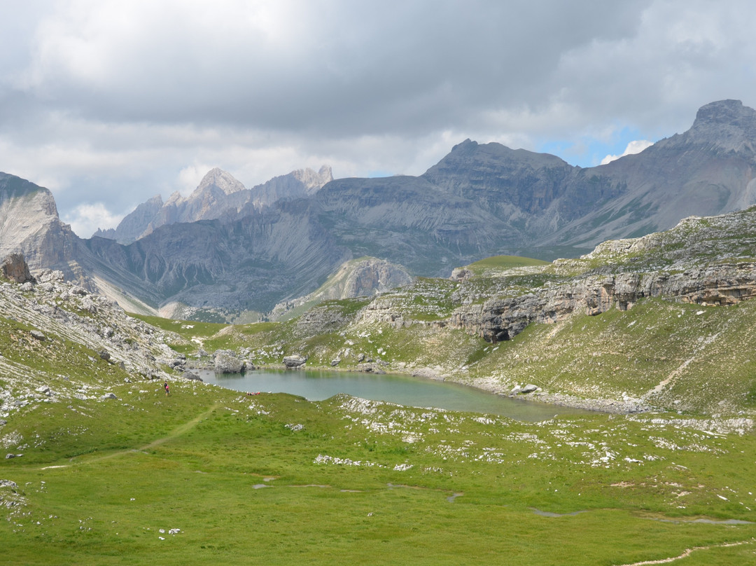 Lago Di Crespeina景点图片