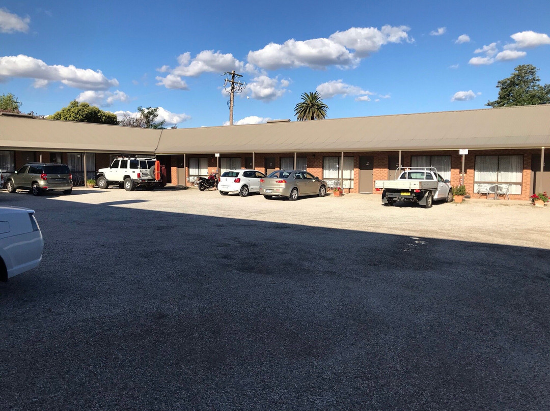 Holbrook Town Centre Motor Inn主图