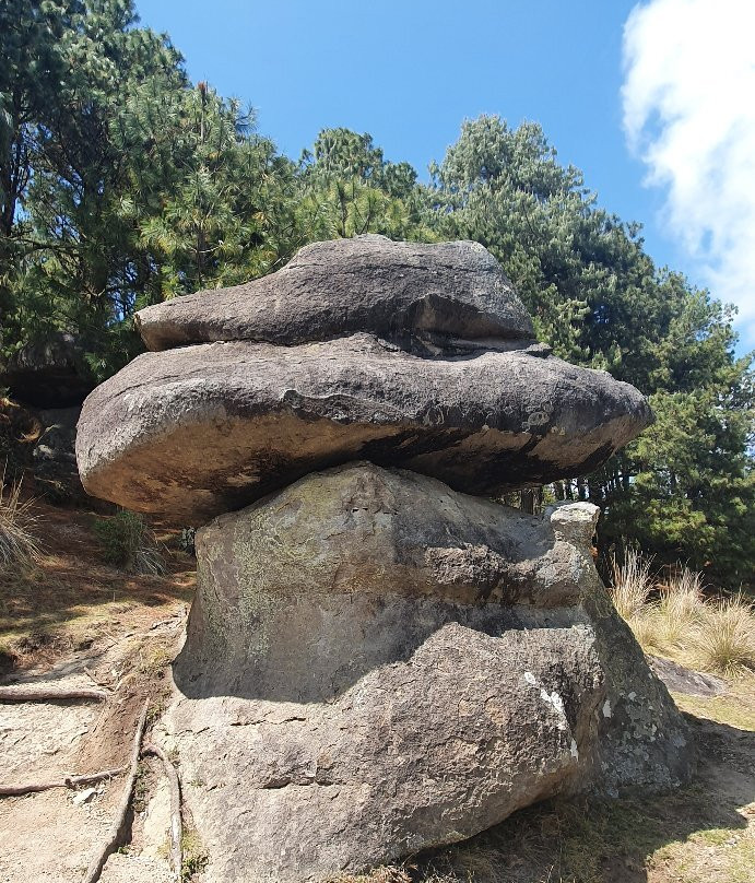 Valle de Piedras Encimadas景点图片