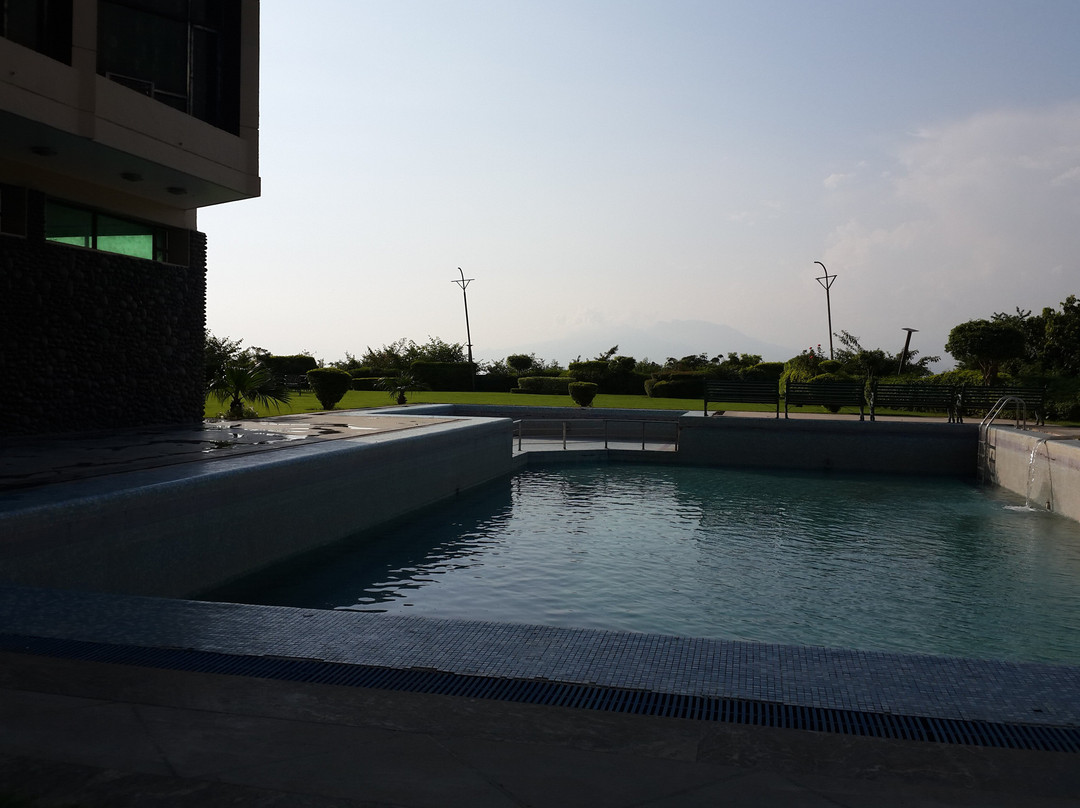 Devi Grand Hibis主图