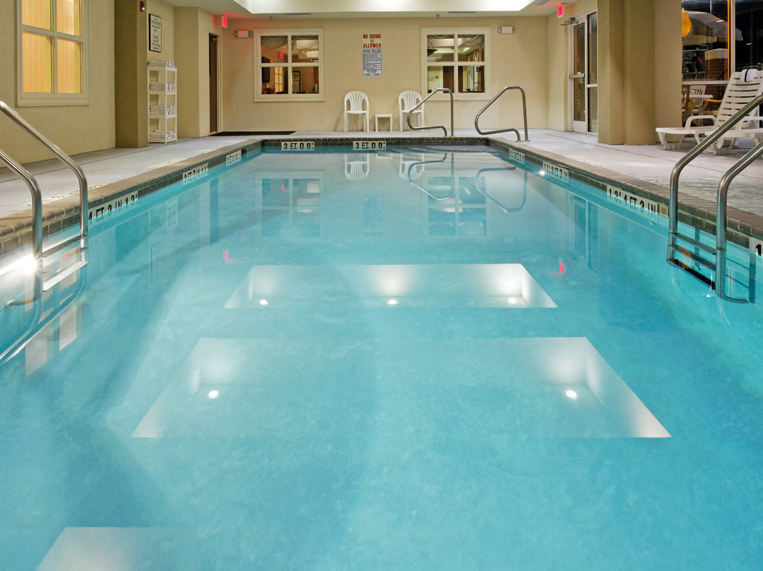Holiday Inn Express & Suites Cullman, an IHG hotel主图