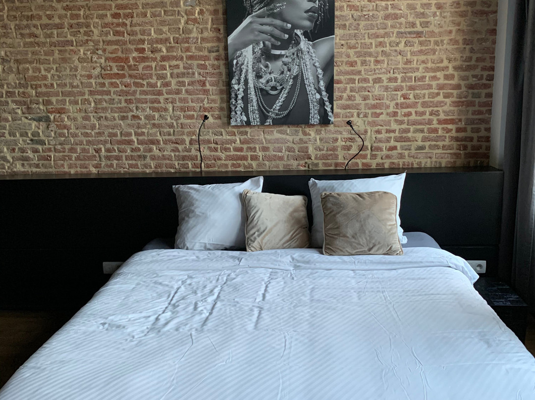 Goodnight Antwerp主图
