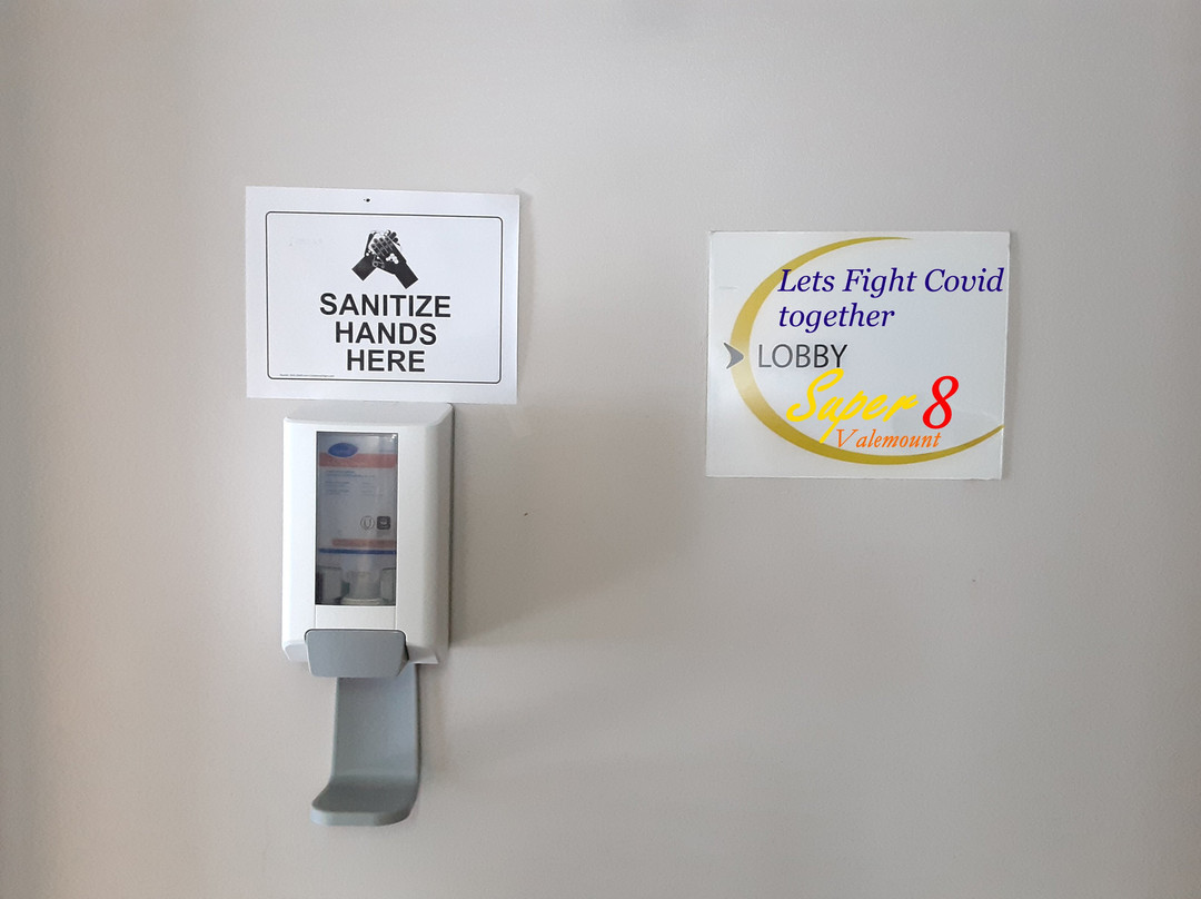 Super 8 by Wyndham Valemount主图