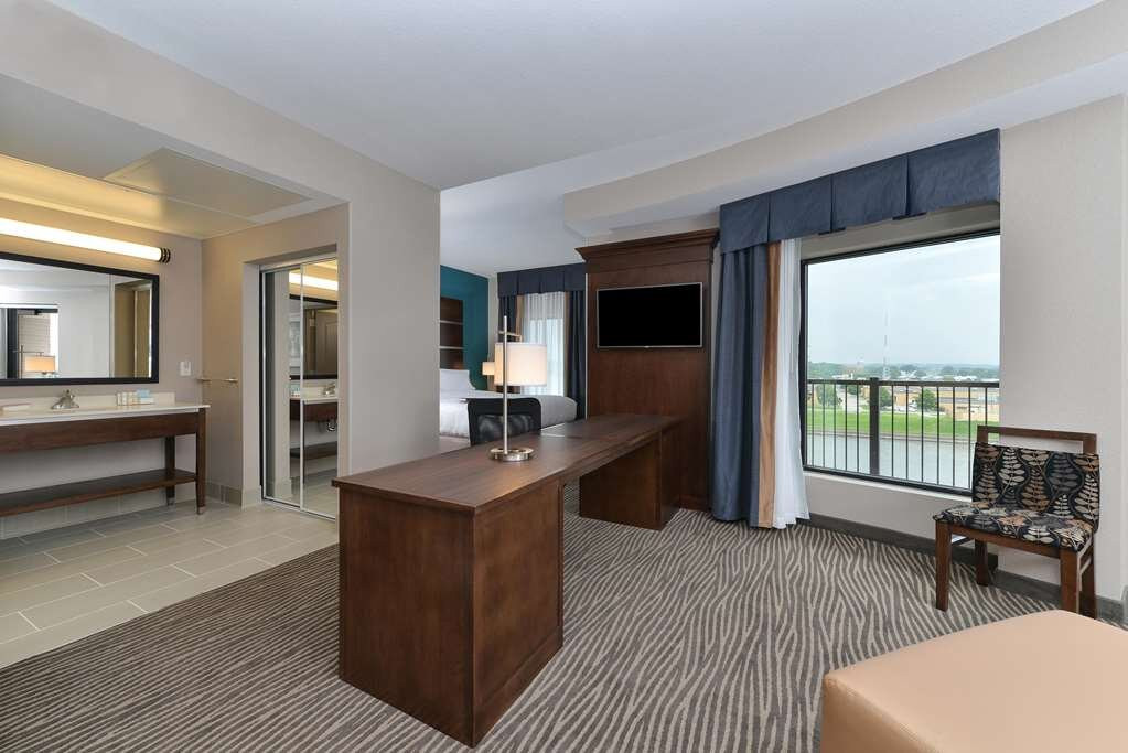 Hampton Inn & Suites Des Moines Downtown主图