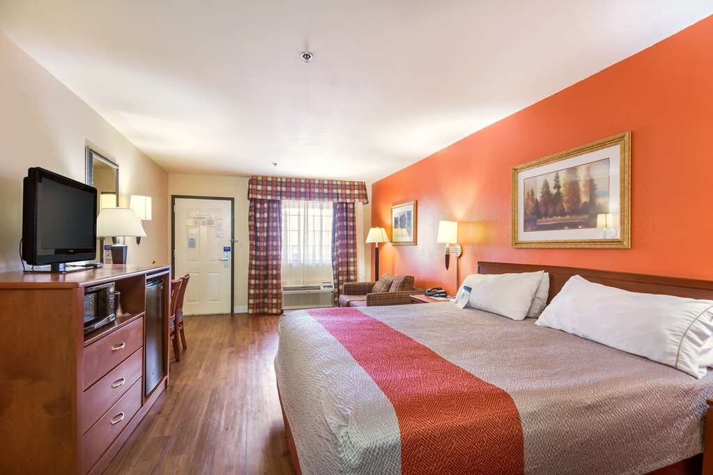 Motel 6 Brenham主图