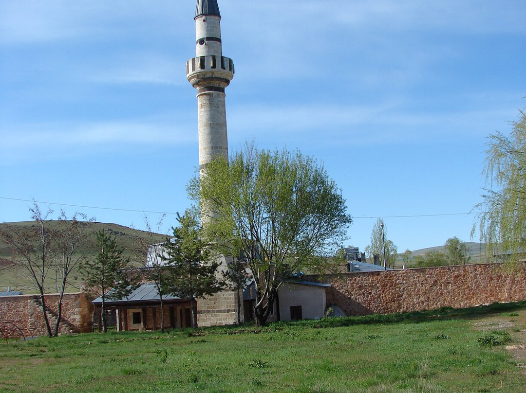Tarihi Alacahan Osmanlı Camii-Kangal必去景点