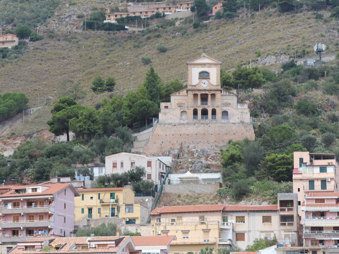 Santuario di Maria Santissima Addolorata al Calvario delle Croci-Monreale必去景点