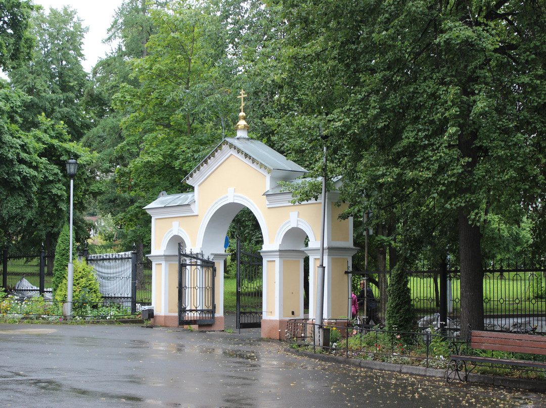 Alexander Nevskiy Cathedral景点图片